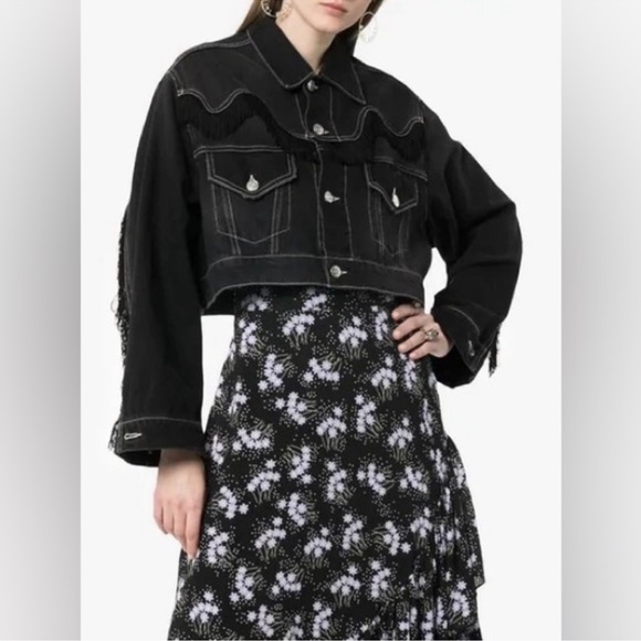 Ganni Rienzi Cropped Fringe Denim Jacket Washed
Black Size 36 Small - Picture 3 of 16